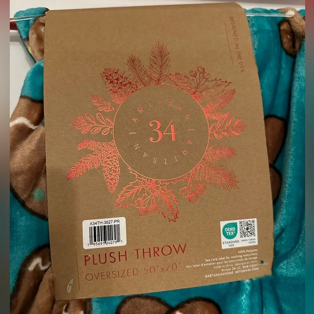 NWT 34 Artisan Gingerbread Man Yoga Plush Throw Blanket Holiday Gift Idea Cozy